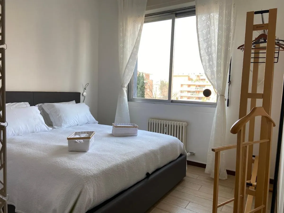Apartment Relax&Comfort Redona 8 Bergamo Italy