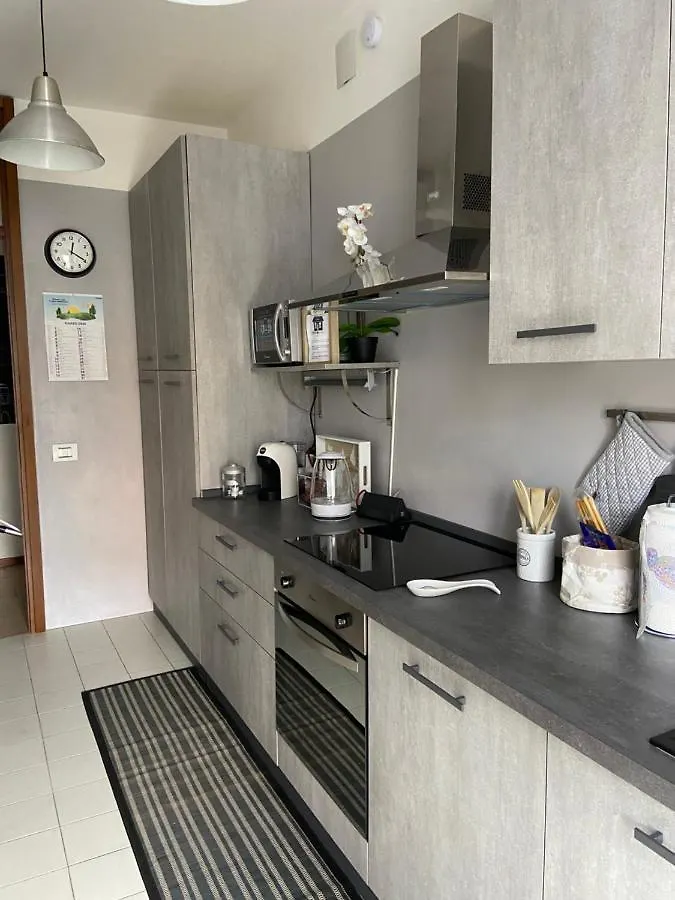 Apartment Relax&Comfort Redona 8 Bergamo Italy