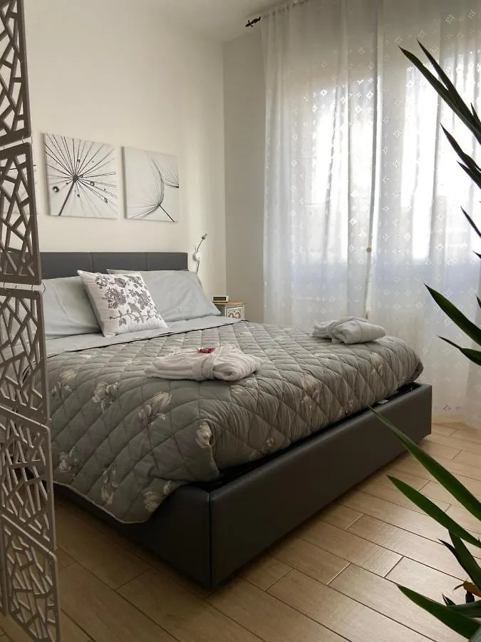 ברגמו Relax&Comfort Redona 8 דירה